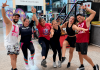 Equipo de instructores de Zumba Portuguesa durante la promoción de la masterclass gratuita para recolectar donativos para afectados por terremotos en Venezuela