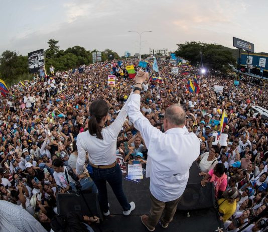 Machado y González Urrutia no participarán en diálogo con el chavismo, pero no lo bloquearán