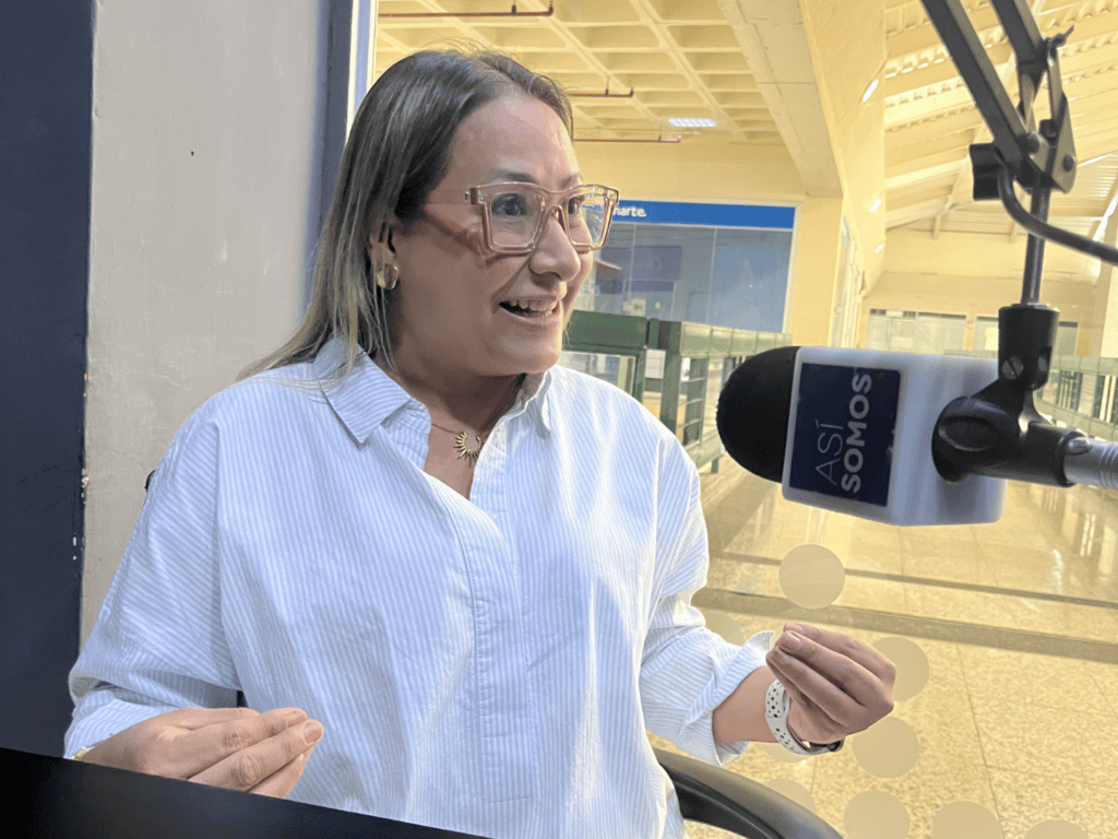 Andreina Ruiz habla sobre sus talleres de reposter&iacute;a en Madrid durante entrevista radial