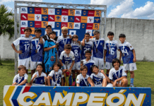 Escuela Alfredo Maldonado ‘impuso su ley’ en la categoría 2014 de la Copa Tomás Rincón Equipo infantil de la Escuela Alfredo Maldonado celebra su título de fútbol junto al trofeo y sus medallas.