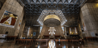 Interior de la Basílica Menor Santuario Nacional Nuestra Señora de Coromoto en Guanare