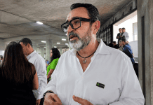 José Antonio Oliveira, presidente de Porturismo, durante el Encuentro con la Prensa sobre el Año Jubilar Coromotano