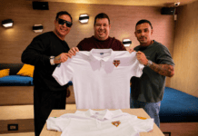 Carlos Jeres y Walter Calderón completan equipo gerencial del Portuguesa Futsal Club Carlos Jerés y Walter Calderón posan junto a la directiva del Portuguesa Futsal Club