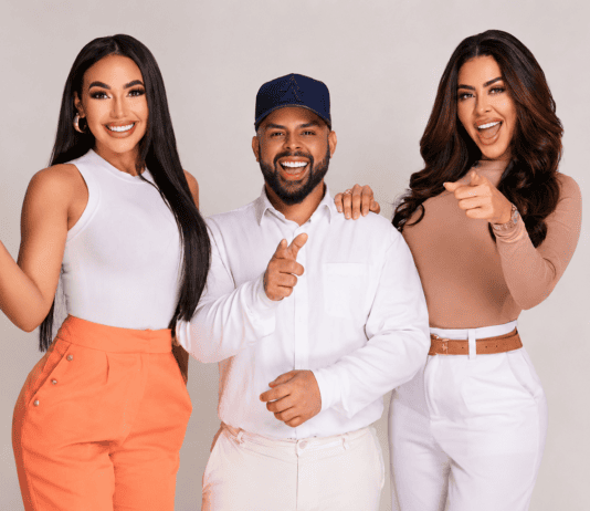 Sport Magazine TV en Sun Channel con su equipo de conducción