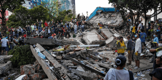 Edificio colapsado tras el terremoto de magnitud 7,4 en Colombia
