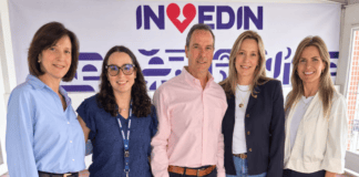 Representantes de INVEDIN e Industrias Iberia durante encuentro de responsabilidad social