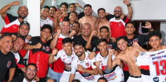 Portuguesa Futsal Club y Llaneros de Guanare Futsal durante el Clásico portugueseño de la Liga FUTVE Futsal 2.